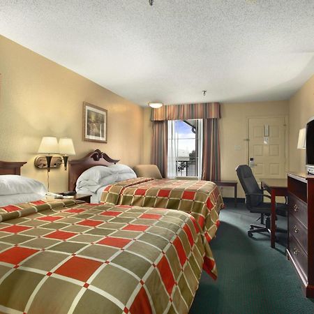 Super 8 By Wyndham New Iberia Motel Exterior foto
