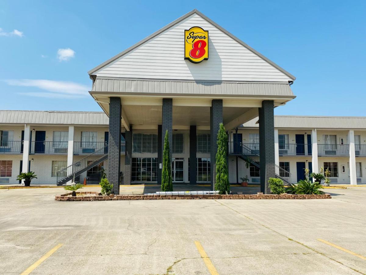 Super 8 By Wyndham New Iberia Motel Exterior foto