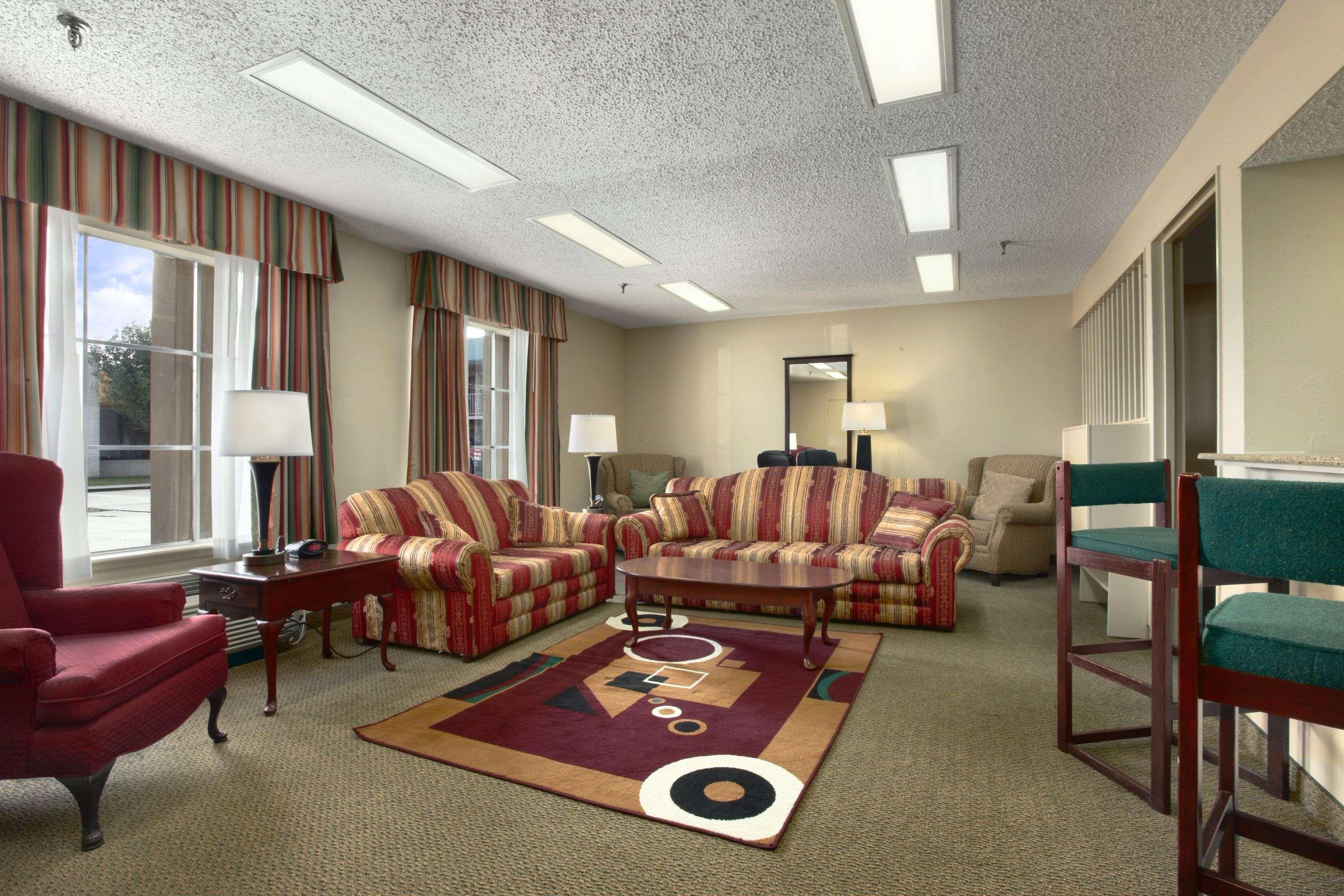 Super 8 By Wyndham New Iberia Motel Exterior foto